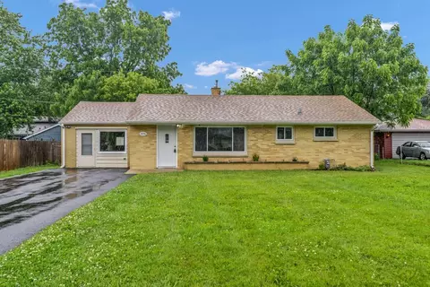 10274 W Ford Ave, Beach Park, IL 60099