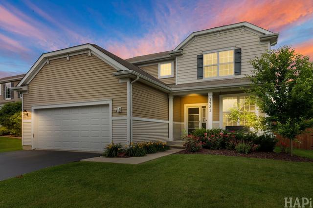 1721 Roger Rd, Woodstock, IL 60098