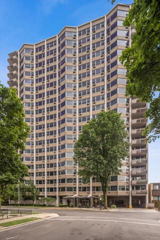 555 W Cornelia Ave #1311, Chicago, IL 60657