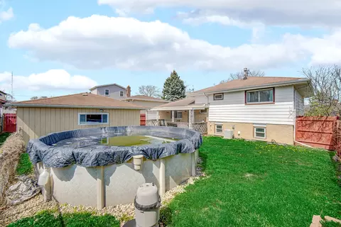 7305 W 75th St, Bridgeview, IL 60455 photo 22