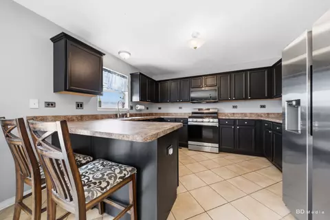 1516 Saddle Run Ln, Beecher, IL 60401 photo 12
