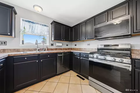 1516 Saddle Run Ln, Beecher, IL 60401 photo 13