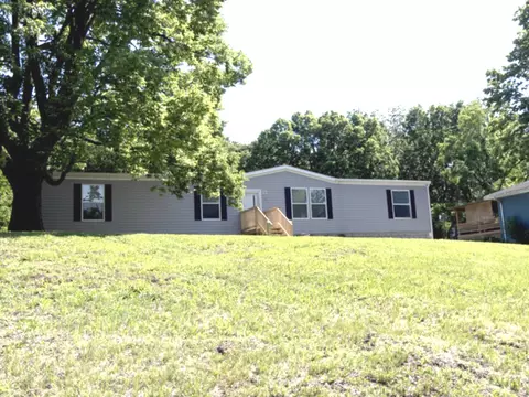 5450 Sand Ridge Rd, Morris, IL 60450