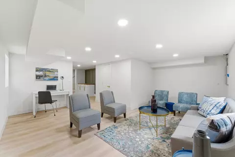 Living - 11635 S Bishop St, Chicago, IL 60643 photo 4 of 4