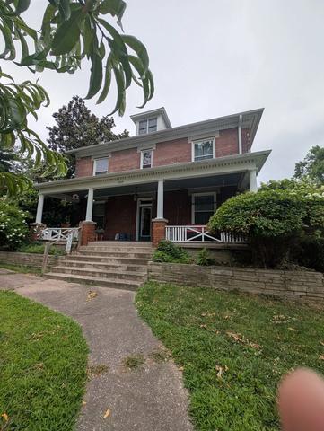 1015 Hanson St, Murphysboro, IL 62966