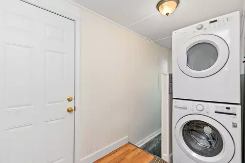 315 E 2nd St, East Dundee, IL 60118 photo 11