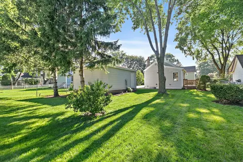 315 E 2nd St, East Dundee, IL 60118 photo 15
