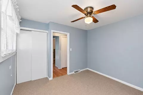 315 E 2nd St, East Dundee, IL 60118 photo 8