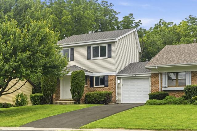 23 W418 Greenbriar Dr, Naperville, IL 60540