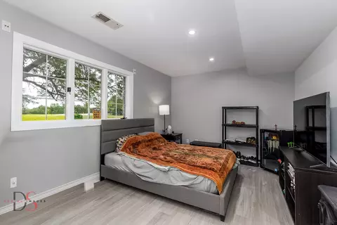 Bedroom - 2531 E 1669th Rd, Ottawa, IL 61350 photo 6 of 6