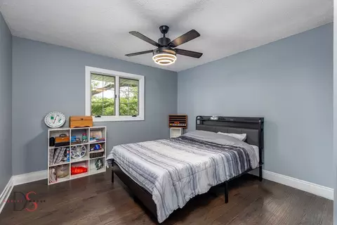 Bedroom - 2531 E 1669th Rd, Ottawa, IL 61350 photo 5 of 6