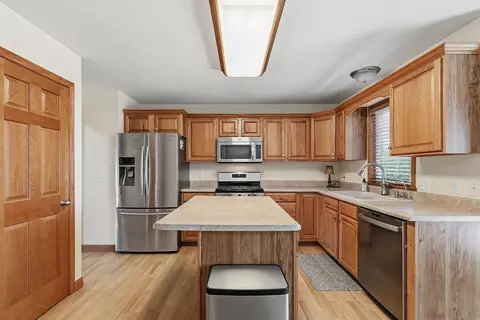 11 Jacob Dr, Eldridge, IA 52748 photo 21