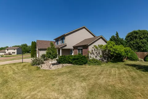 11 Jacob Dr, Eldridge, IA 52748 photo 11