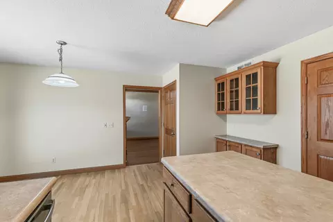 11 Jacob Dr, Eldridge, IA 52748 photo 19