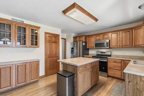 11 Jacob Dr, Eldridge, IA 52748 photo 17