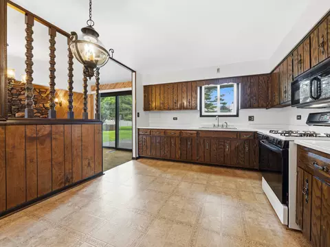 Kitchen - 110 Jan St, Manhattan, IL 60442 photo 1 of 4