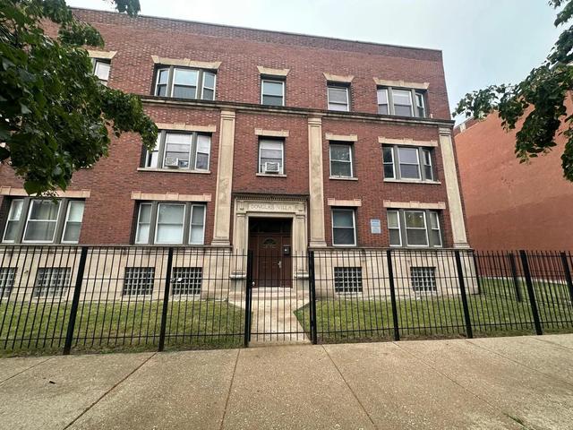 4354 W Washington Blvd #301, Chicago, IL 60624