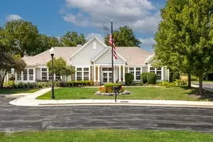 Other - 5952 Leeds Rd, Hoffman Estates, IL 60192 photo 9 of 11