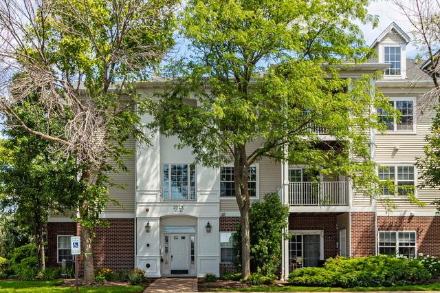 3243 Stratford Ct #3B, Lake Bluff, IL 60044
