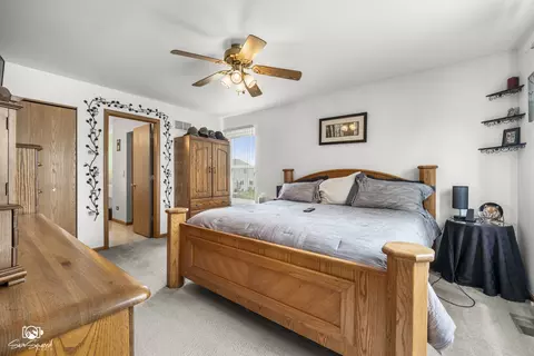Bedroom - 1801 Caton Ridge Dr, Plainfield, IL 60586 photo 1 of 4