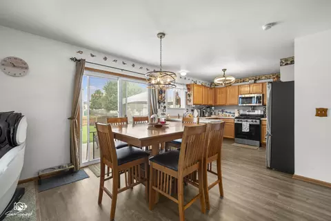 Other - 1801 Caton Ridge Dr, Plainfield, IL 60586 photo 2 of 9