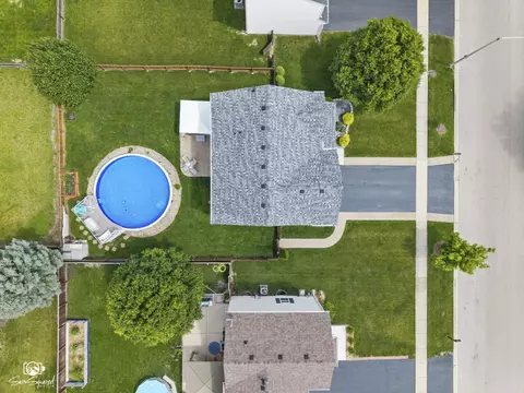 View/Area - 1801 Caton Ridge Dr, Plainfield, IL 60586 photo 4 of 8
