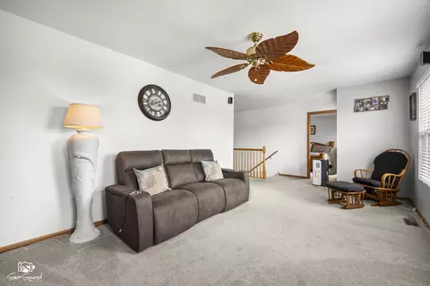 Other - 1801 Caton Ridge Dr, Plainfield, IL 60586 photo 4 of 9