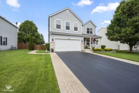 Exterior - 1801 Caton Ridge Dr, Plainfield, IL 60586 photo 6 of 8