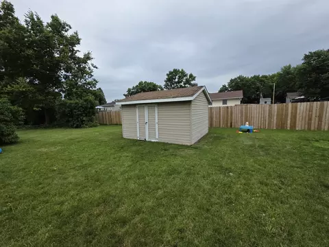 611 E 7th St, Rock Falls, IL 61071 photo 3