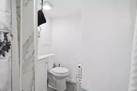 Bath - 2312 S 14th Ave, Broadview, IL 60155 photo 2 of 3