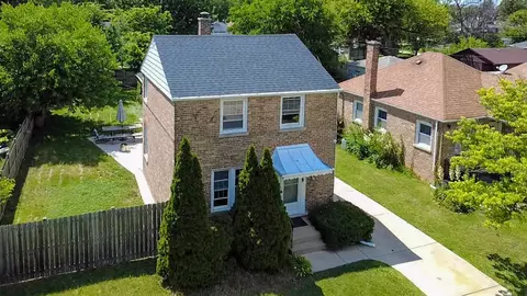 View/Area - 2312 S 14th Ave, Broadview, IL 60155 photo 1 of 7