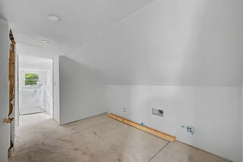 Bedroom - 3442 S Lowe Ave, Chicago, IL 60616 photo 6 of 6