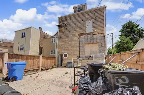 Exterior - 3442 S Lowe Ave, Chicago, IL 60616 photo 5 of 5