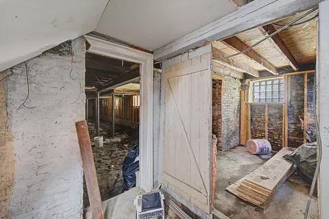Entry Way - 3442 S Lowe Ave, Chicago, IL 60616 photo 6 of 6