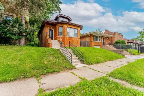 12238 S Yale Ave, Chicago, IL 60628