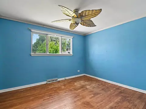 14107 S Mackinaw Ave S, Burnham, IL 60633 photo 12