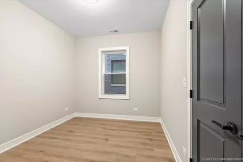 4934 S Champlain Ave, Chicago, IL 60615 photo 13