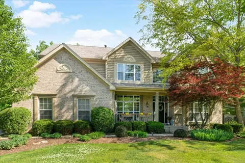 305 Morgan Ln, Fox River Grove, IL 60021
