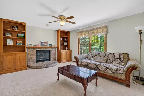 Living - 1410 Boyne Ct, Normal, IL 61761 photo 1 of 5