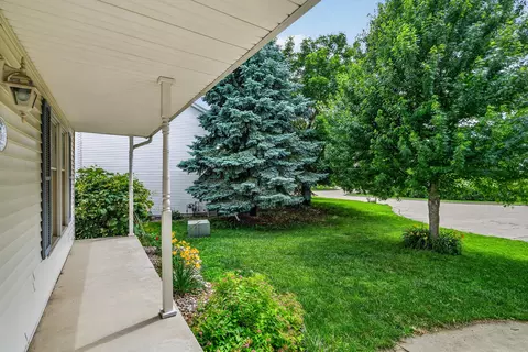 Exterior - 1410 Boyne Ct, Normal, IL 61761 photo 9 of 14