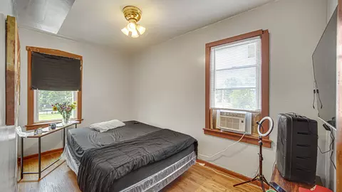 Bedroom - 1634 W 68th St, Chicago, IL 60636 photo 5 of 5