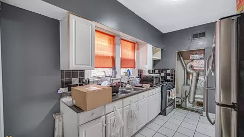 Kitchen - 1634 W 68th St, Chicago, IL 60636 photo 6 of 7