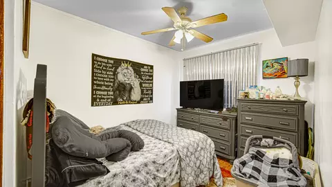 Bedroom - 1634 W 68th St, Chicago, IL 60636 photo 1 of 5