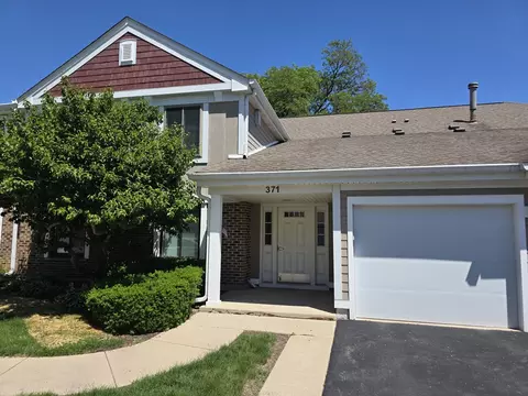371 Heather Ct #D2, Schaumburg, IL 60193