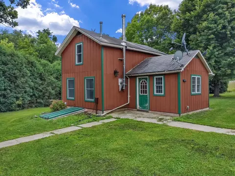 19104 Crowley Rd, Harvard, IL 60033 photo 3