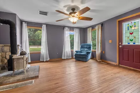 19104 Crowley Rd, Harvard, IL 60033 photo 16
