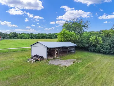 19104 Crowley Rd, Harvard, IL 60033 photo 15