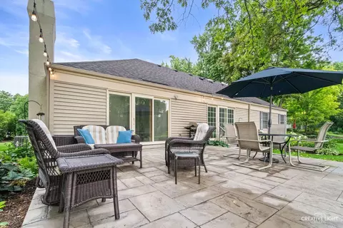Exterior - 1493 Sandyhook St, Wheaton, IL 60189 photo 4 of 6