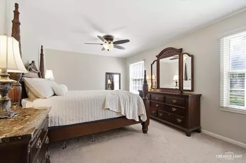 Bedroom - 1493 Sandyhook St, Wheaton, IL 60189 photo 1 of 4