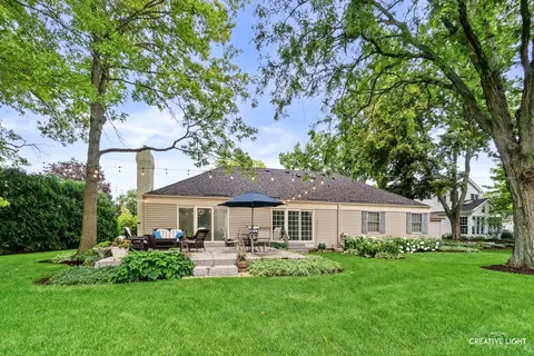 Exterior - 1493 Sandyhook St, Wheaton, IL 60189 photo 2 of 6